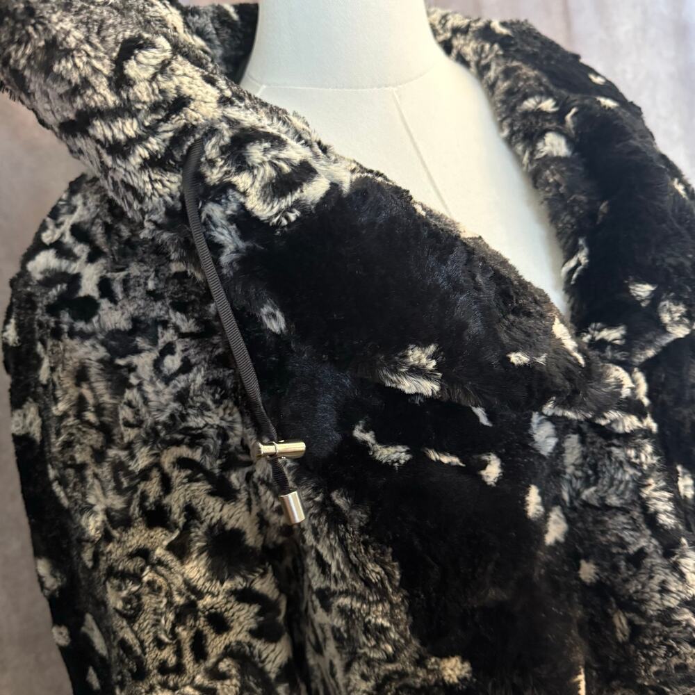 La Seine Black & White Faux Fur Leopard Coat Women’s Large Cropped Winter Jacket - Picture 10 of 14